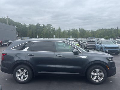 2023 Kia Sorento LX