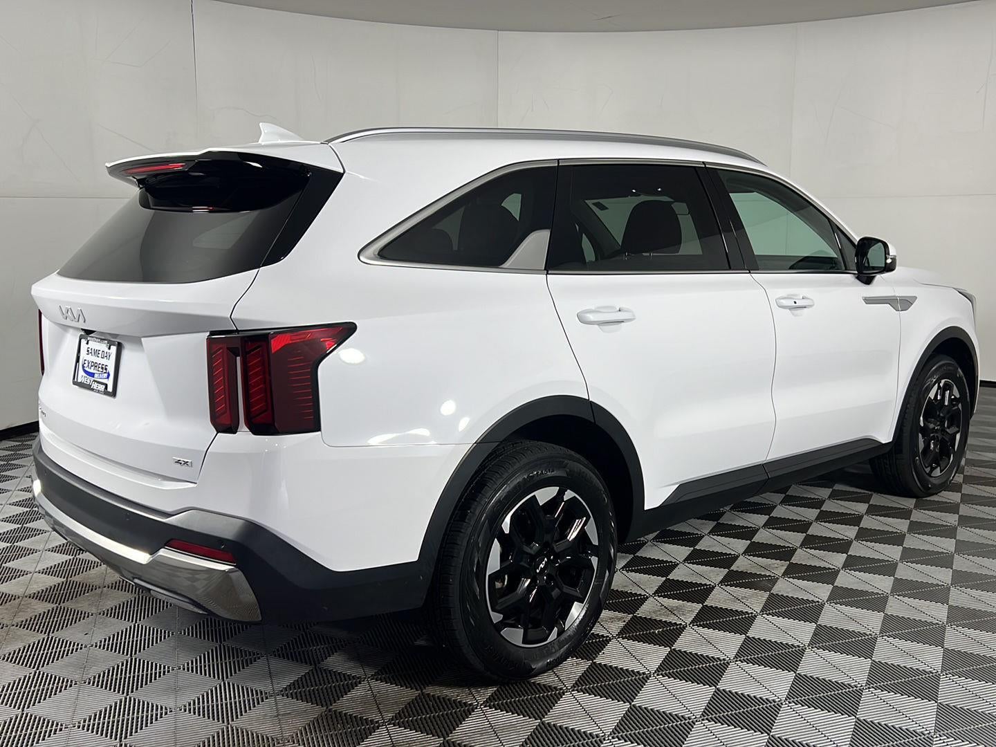 2024 Kia Sorento S