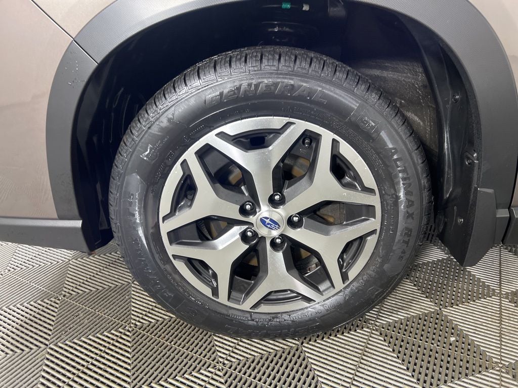 2022 Subaru Forester Premium