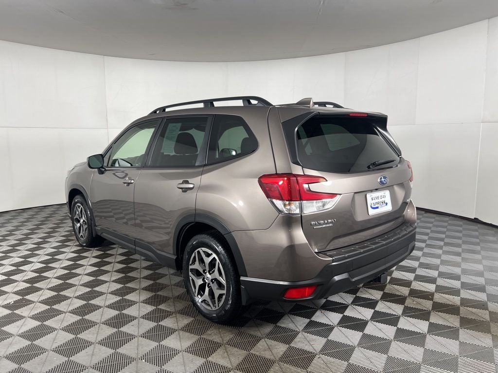 2022 Subaru Forester Premium