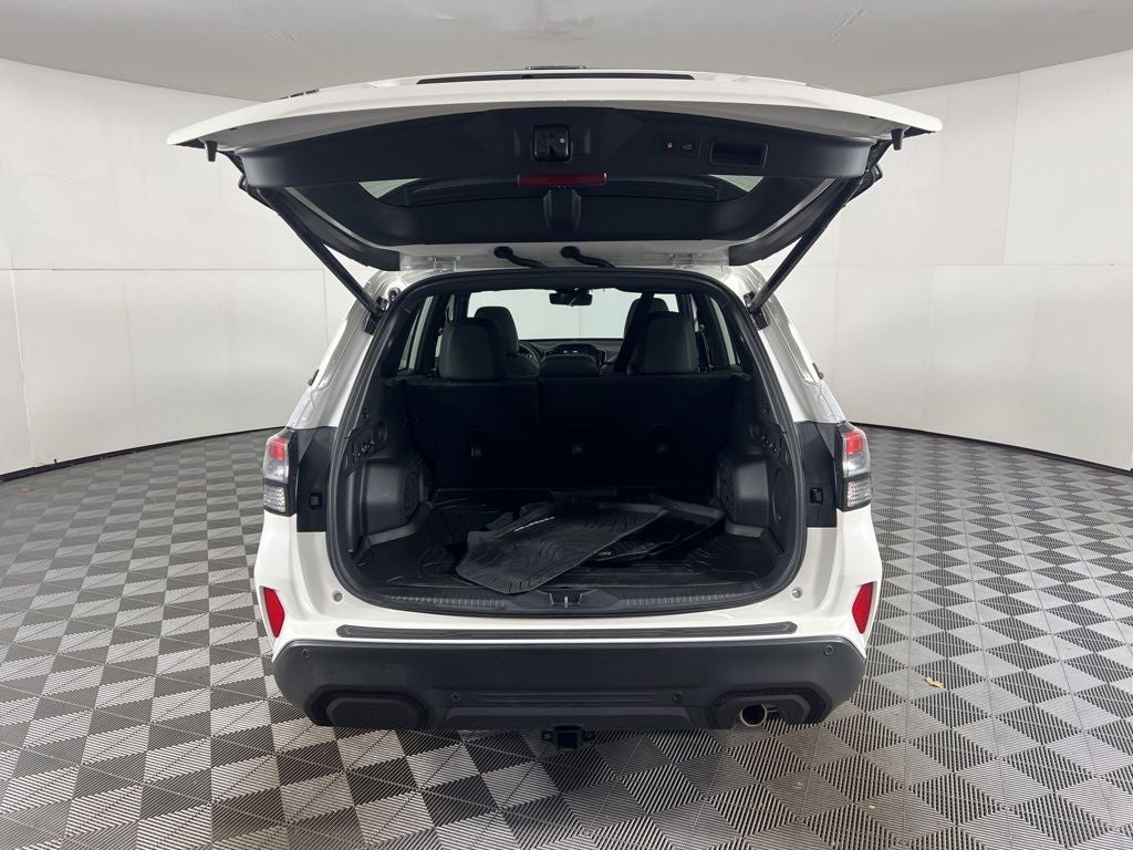 2025 Subaru Forester Touring