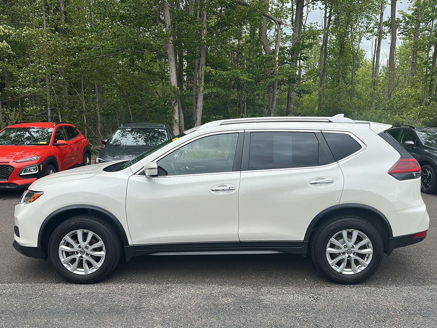 2020 Nissan Rogue SV