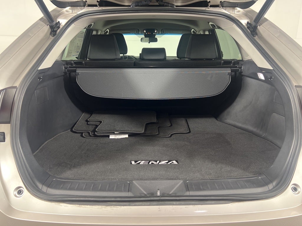 2022 Toyota Venza LE AWD