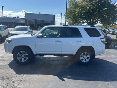 2022 Toyota 4Runner SR5