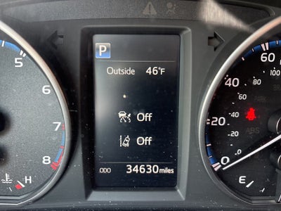 2017 Toyota RAV4 LE AWD