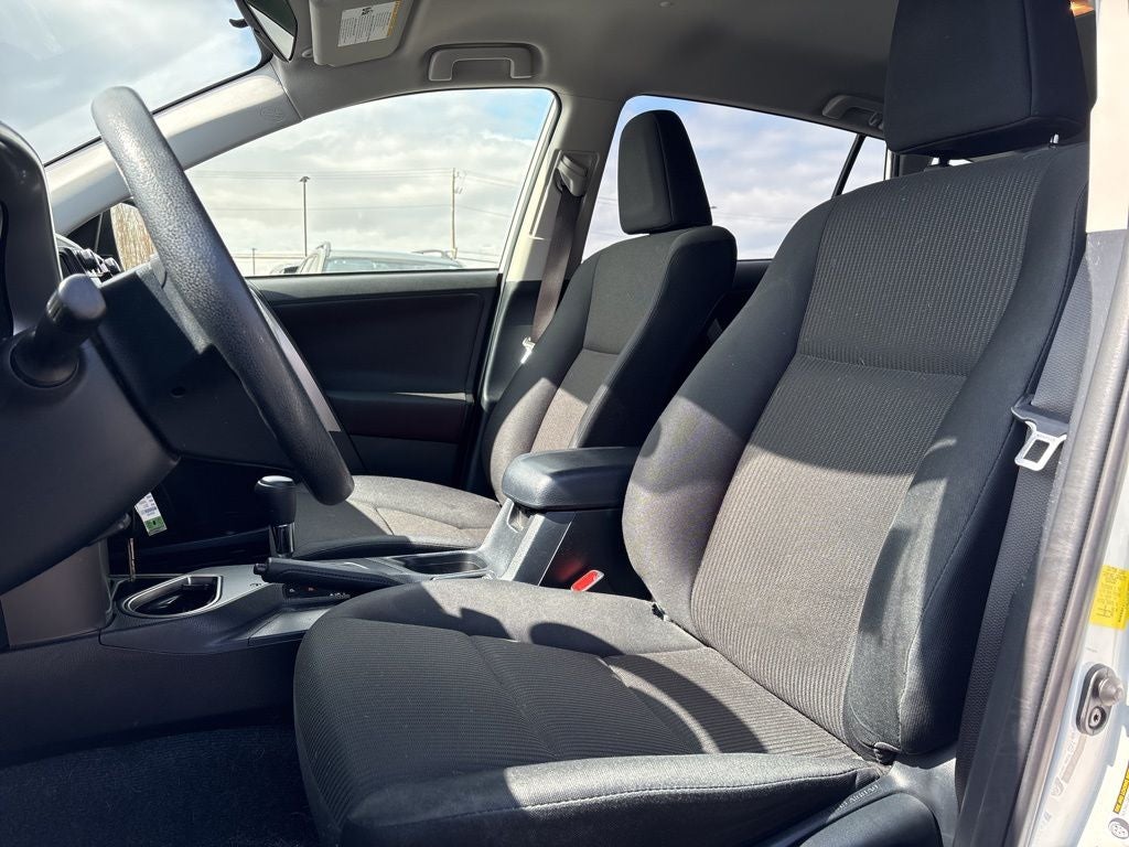 2017 Toyota RAV4 LE AWD