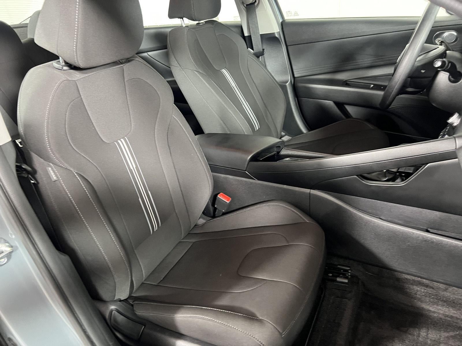 2022 Hyundai Elantra Hybrid Blue