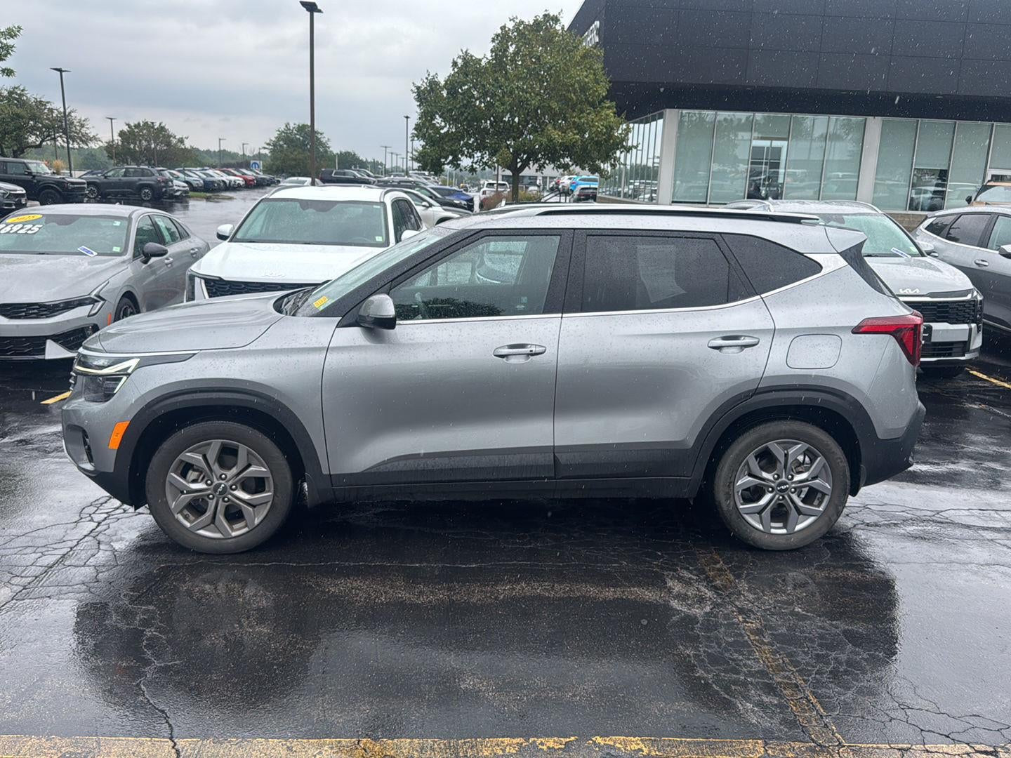 2024 Kia Seltos S