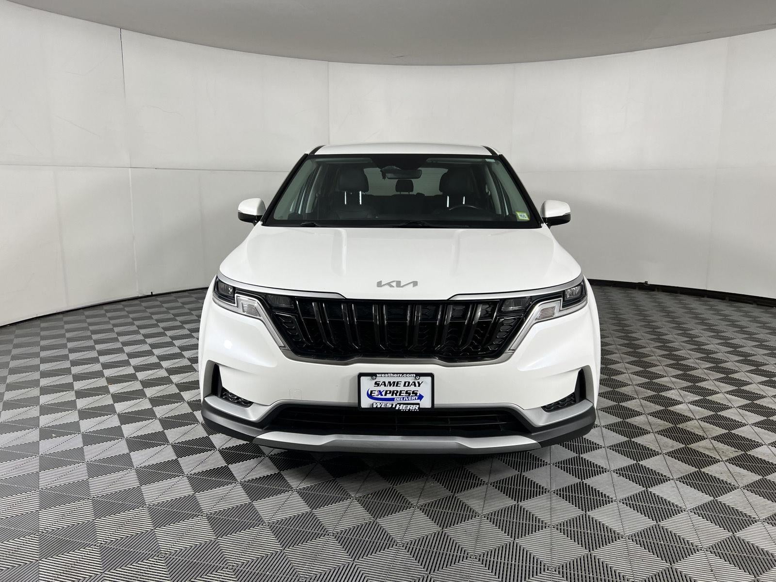 2024 Kia Carnival LX