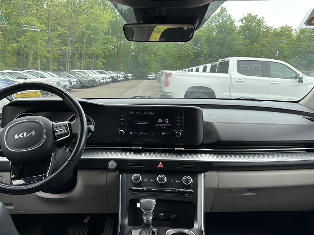 2022 Kia Carnival LXS
