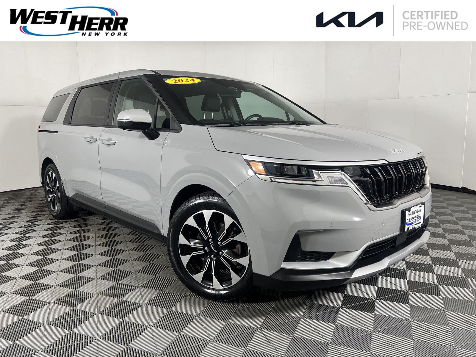 2024 Kia Carnival EX