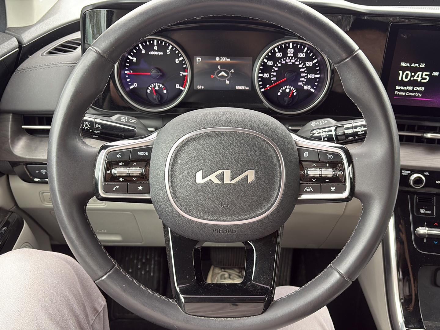 2024 Kia Carnival EX