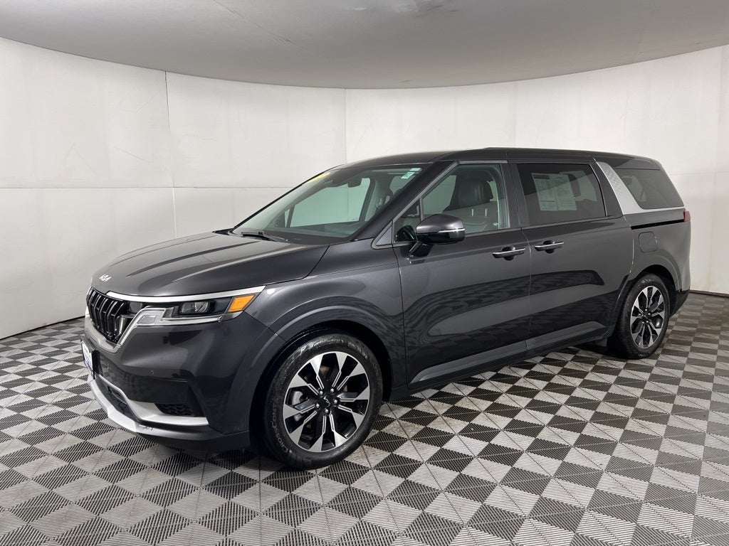 2023 Kia Carnival EX Certified