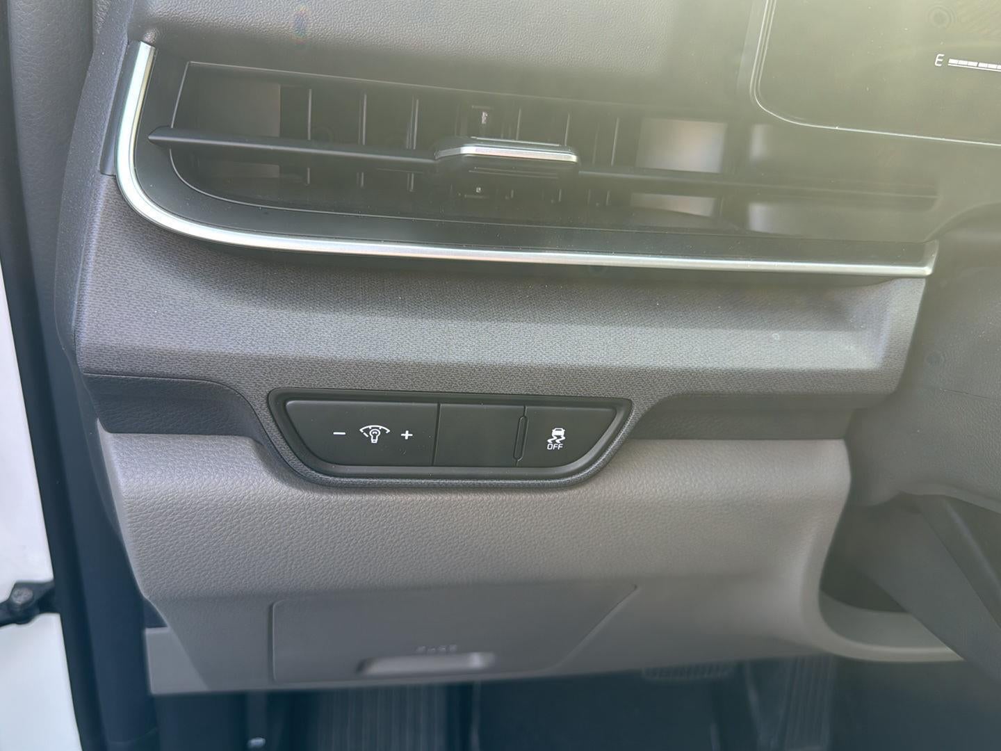 2025 Kia Carnival EX