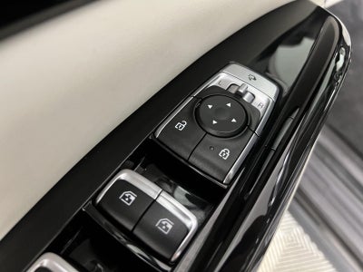 2024 Kia Carnival SX