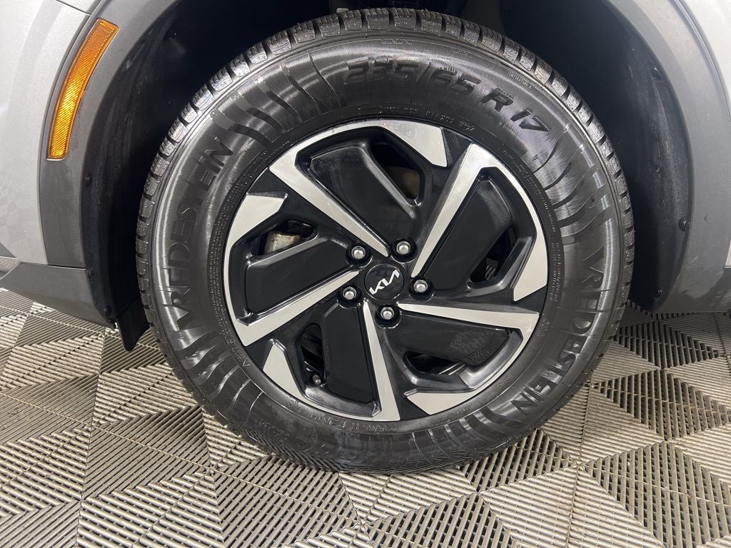 2023 Kia Sportage Hybrid LX AWD Certified