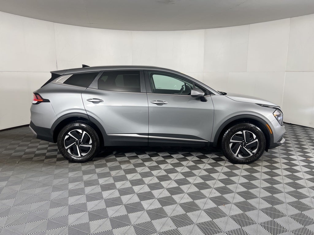 2023 Kia Sportage Hybrid LX AWD