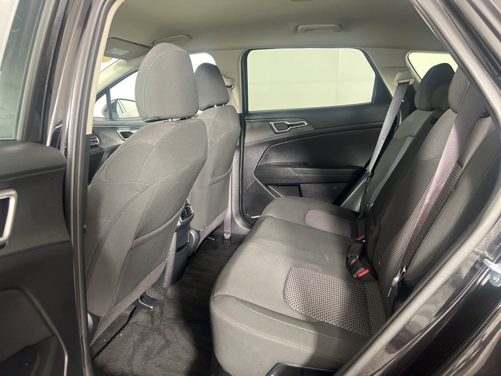 2023 Kia Sportage Hybrid LX AWD