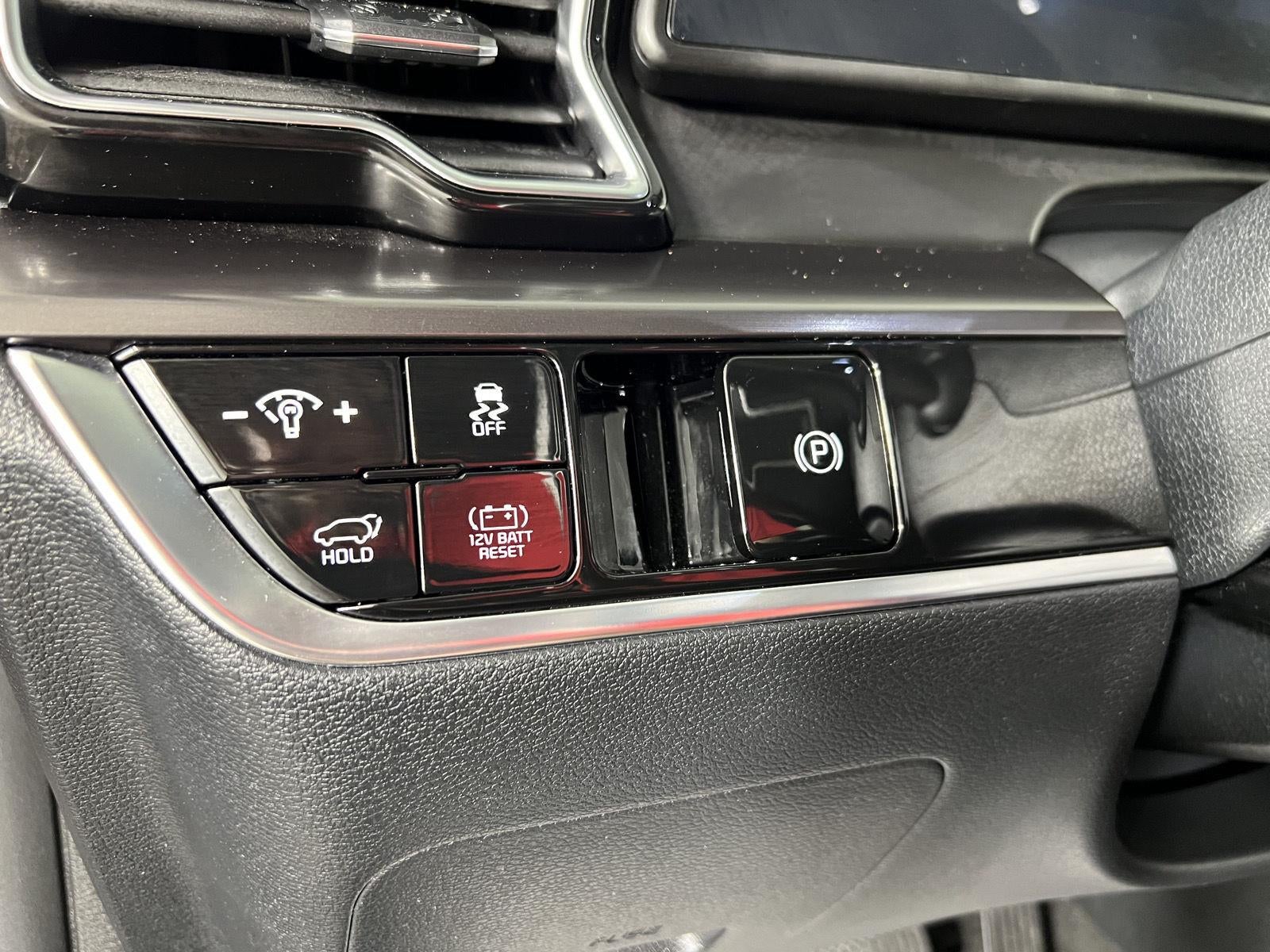 2024 Kia Sportage Hybrid EX