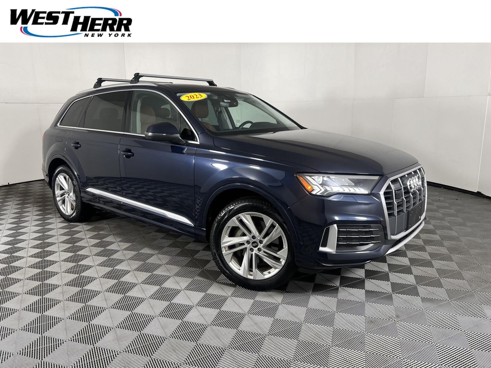 2023 Audi Q7 Premium Plus