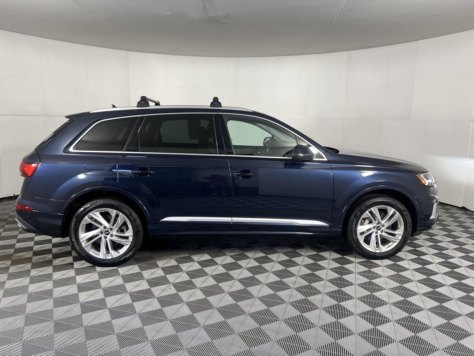 2023 Audi Q7 Premium Plus