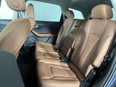 2023 Audi Q7 Premium Plus
