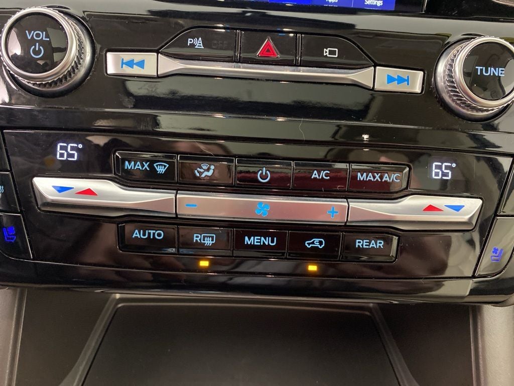 2021 Ford Explorer Platinum