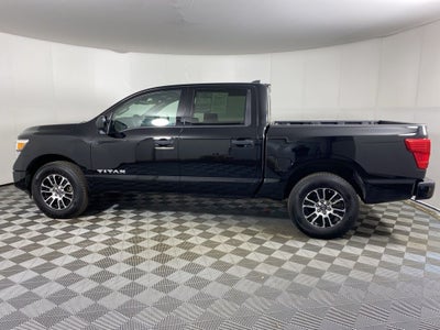 2024 Nissan Titan SV