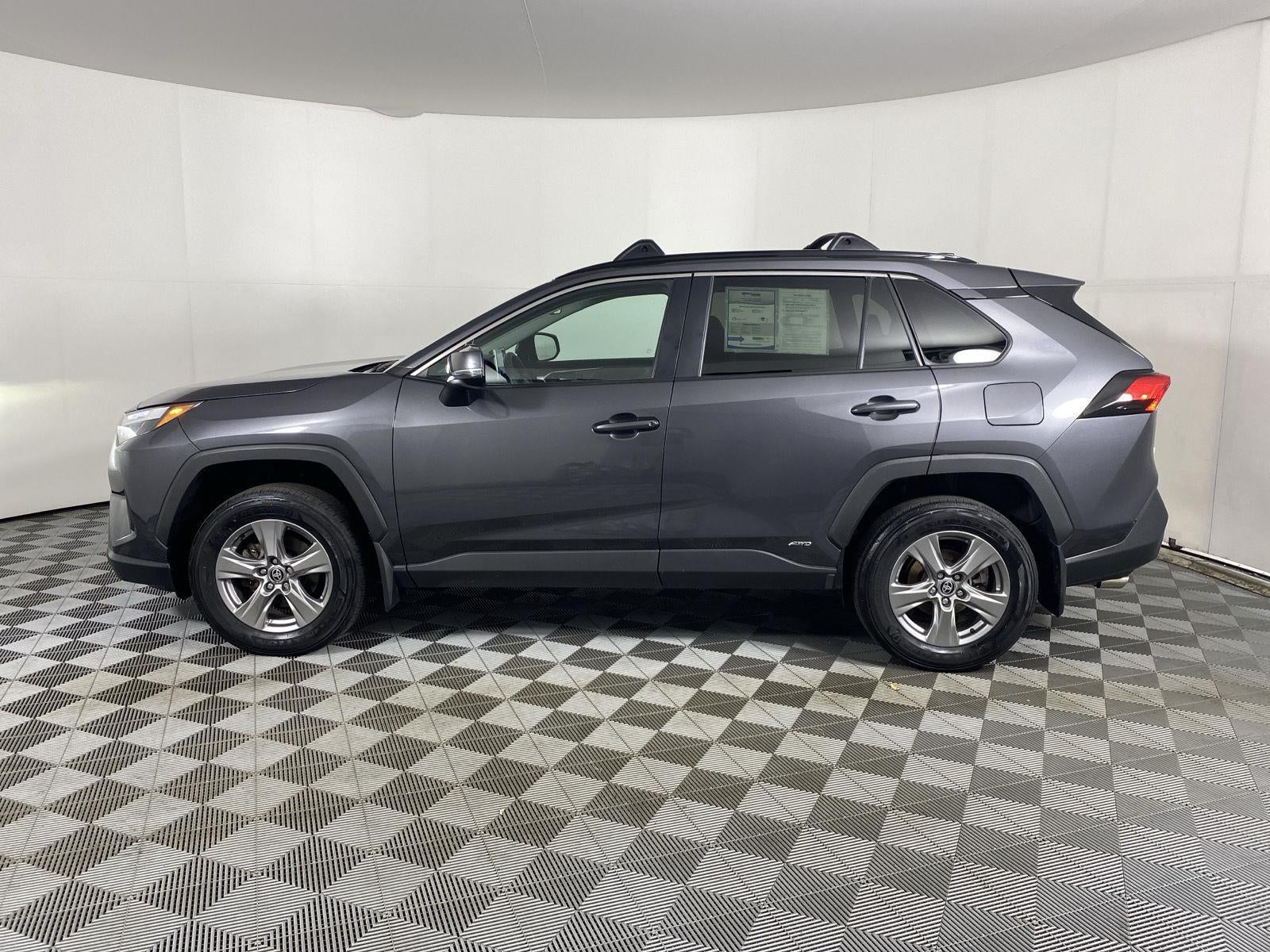 2024 Toyota RAV4 Hybrid XLE
