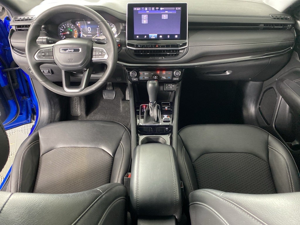 2023 Jeep Compass Altitude