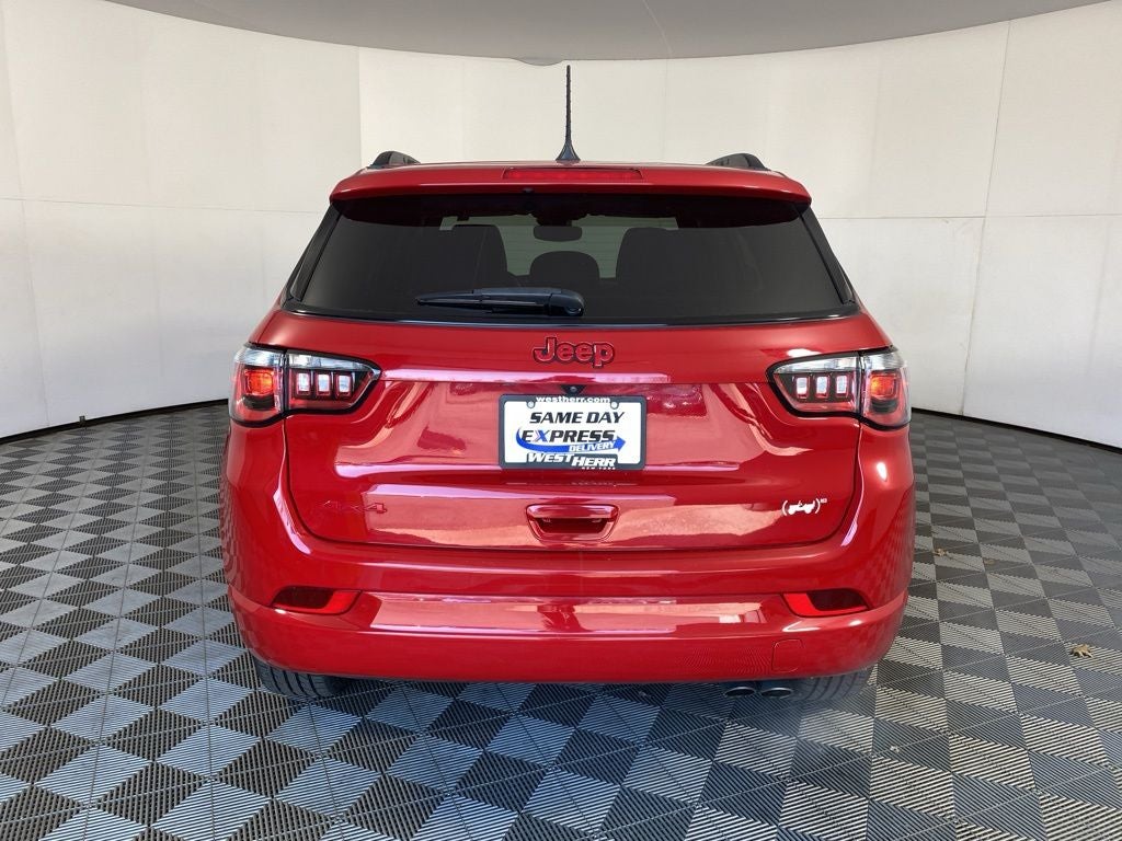 2022 Jeep Compass Limited RED Edition