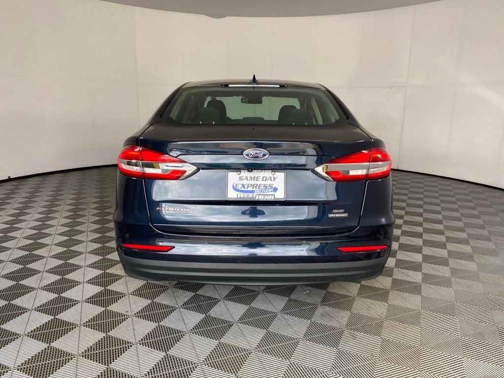 2020 Ford Fusion Hybrid SE