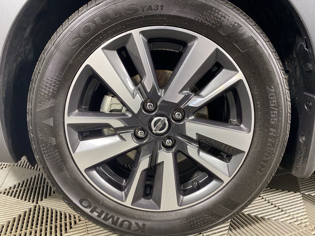 2024 Nissan Versa 1.6 S