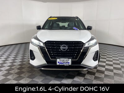 2023 Nissan Kicks SR