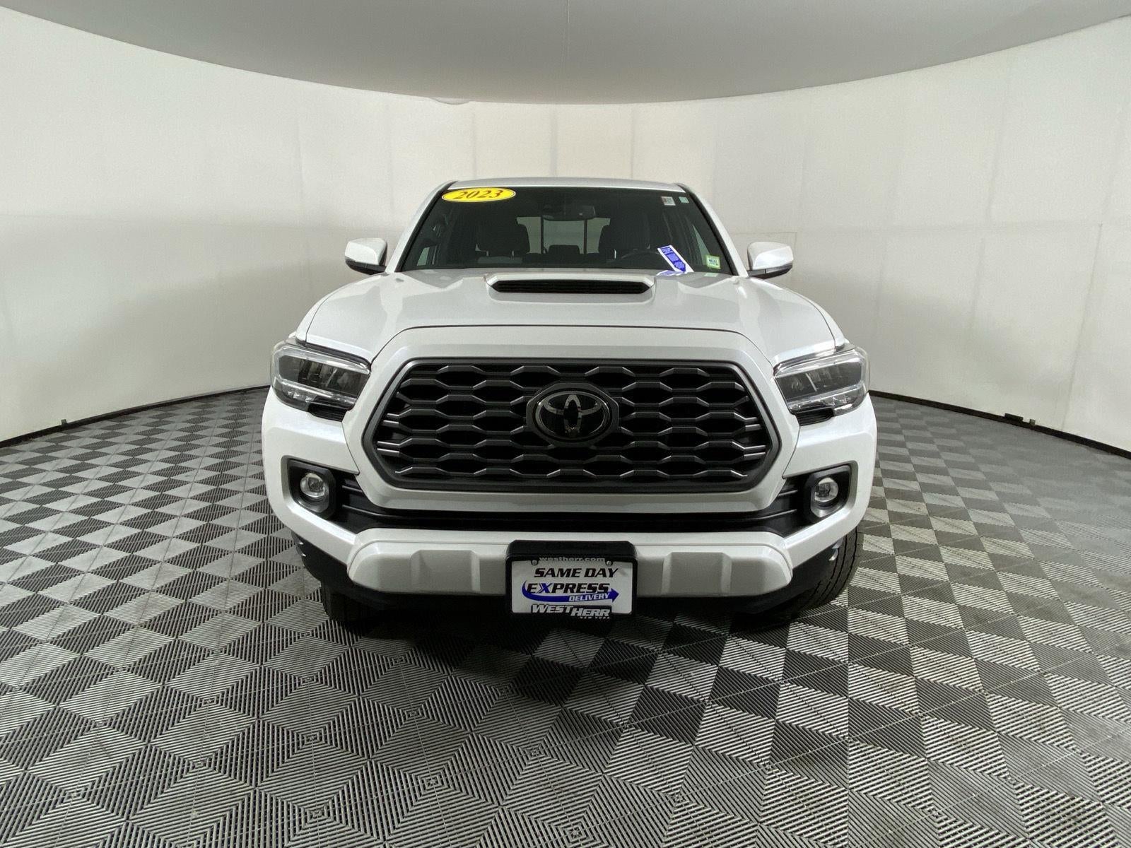 2023 Toyota Tacoma TRD Sport