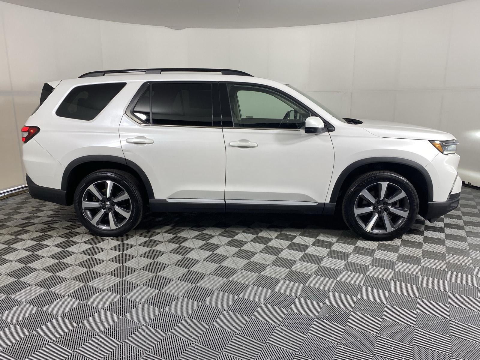 2023 Honda Pilot Touring
