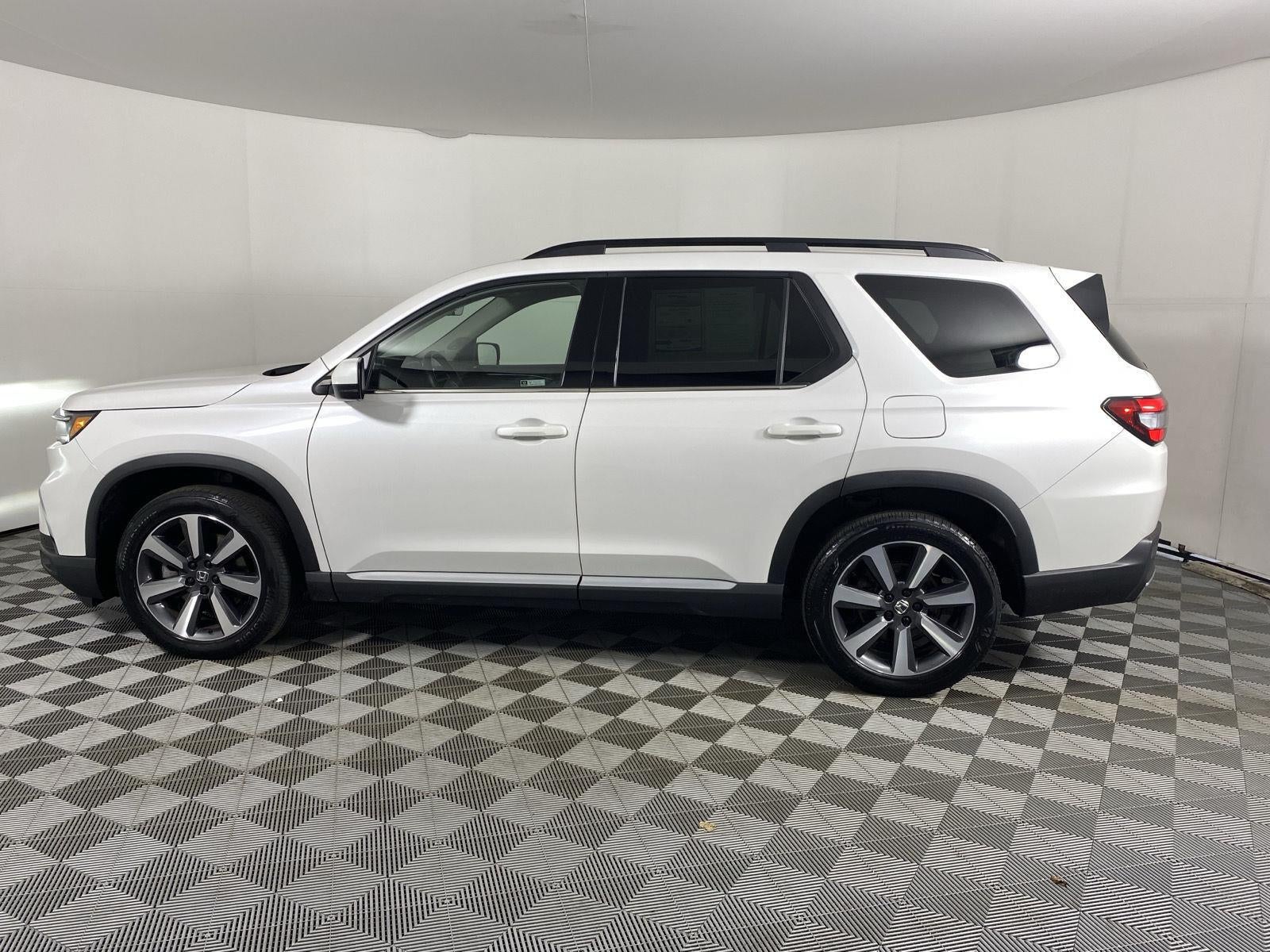 2023 Honda Pilot Touring