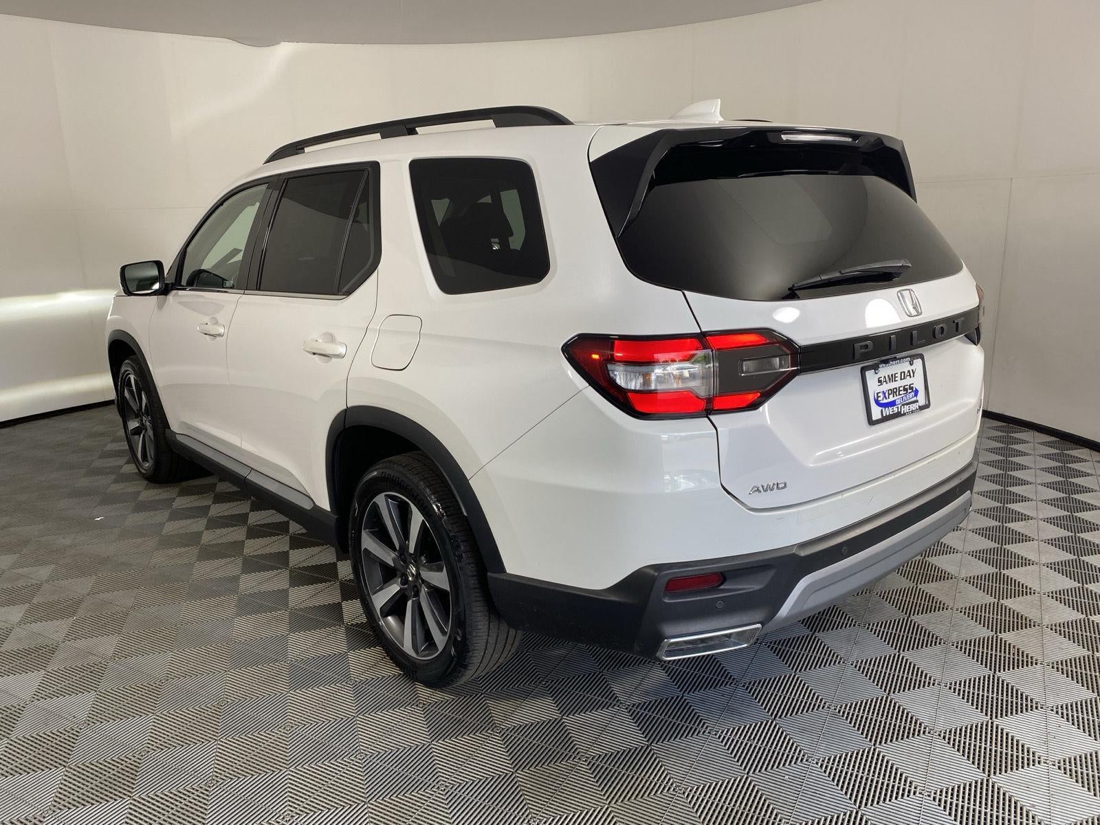 2023 Honda Pilot Touring