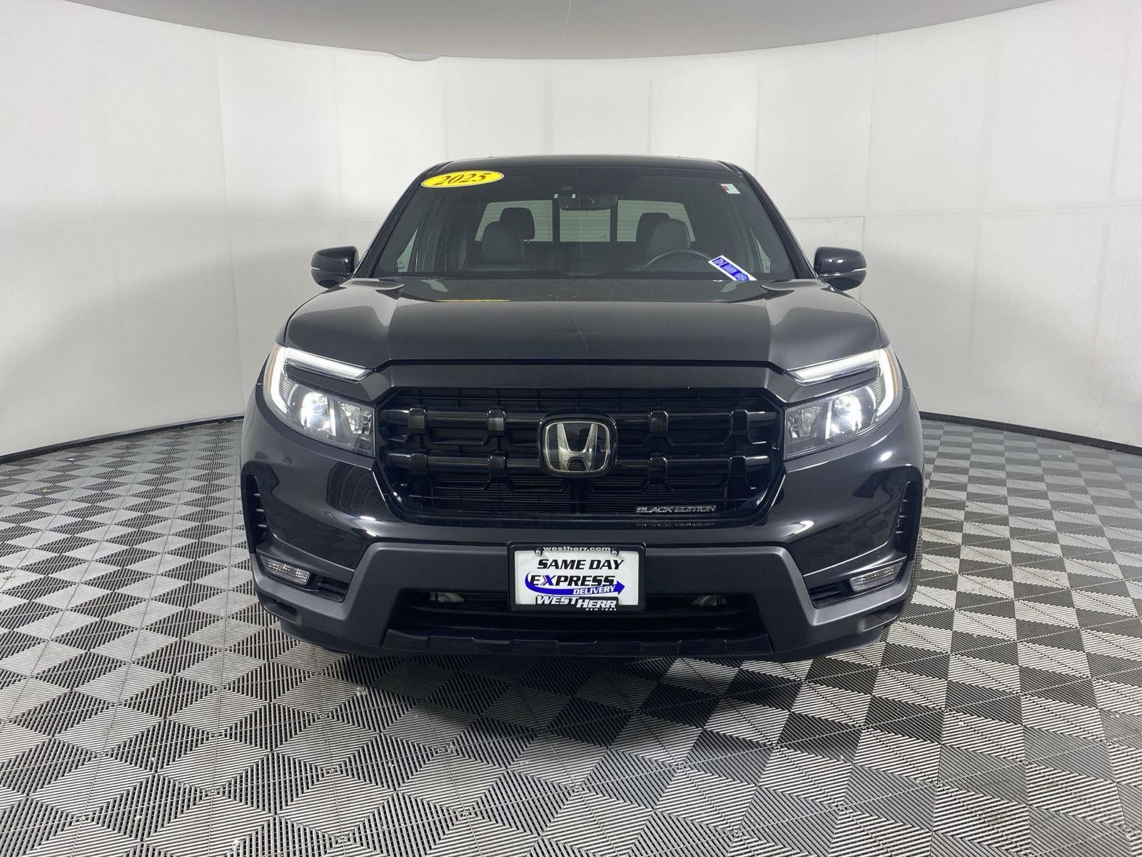 2025 Honda Ridgeline Black Edition