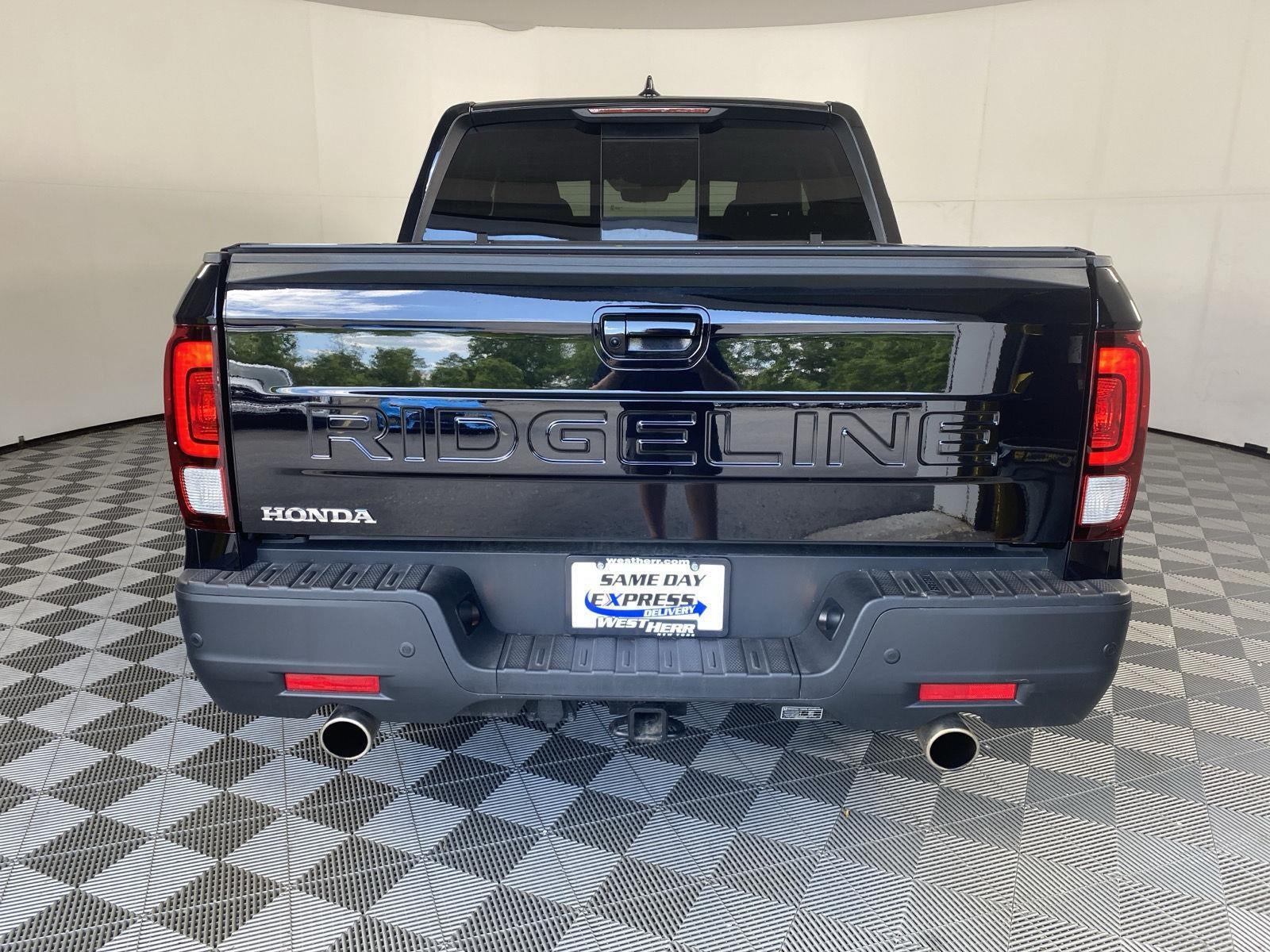 2025 Honda Ridgeline Black Edition