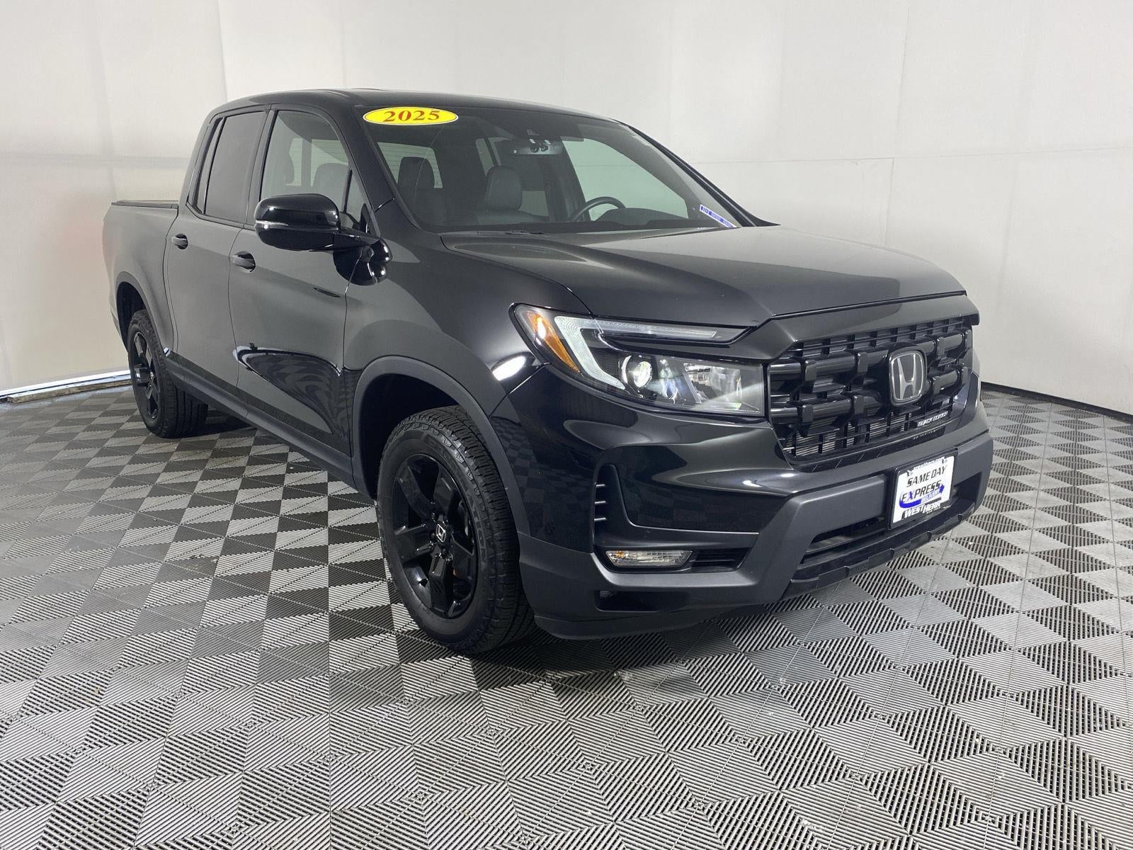 2025 Honda Ridgeline Black Edition