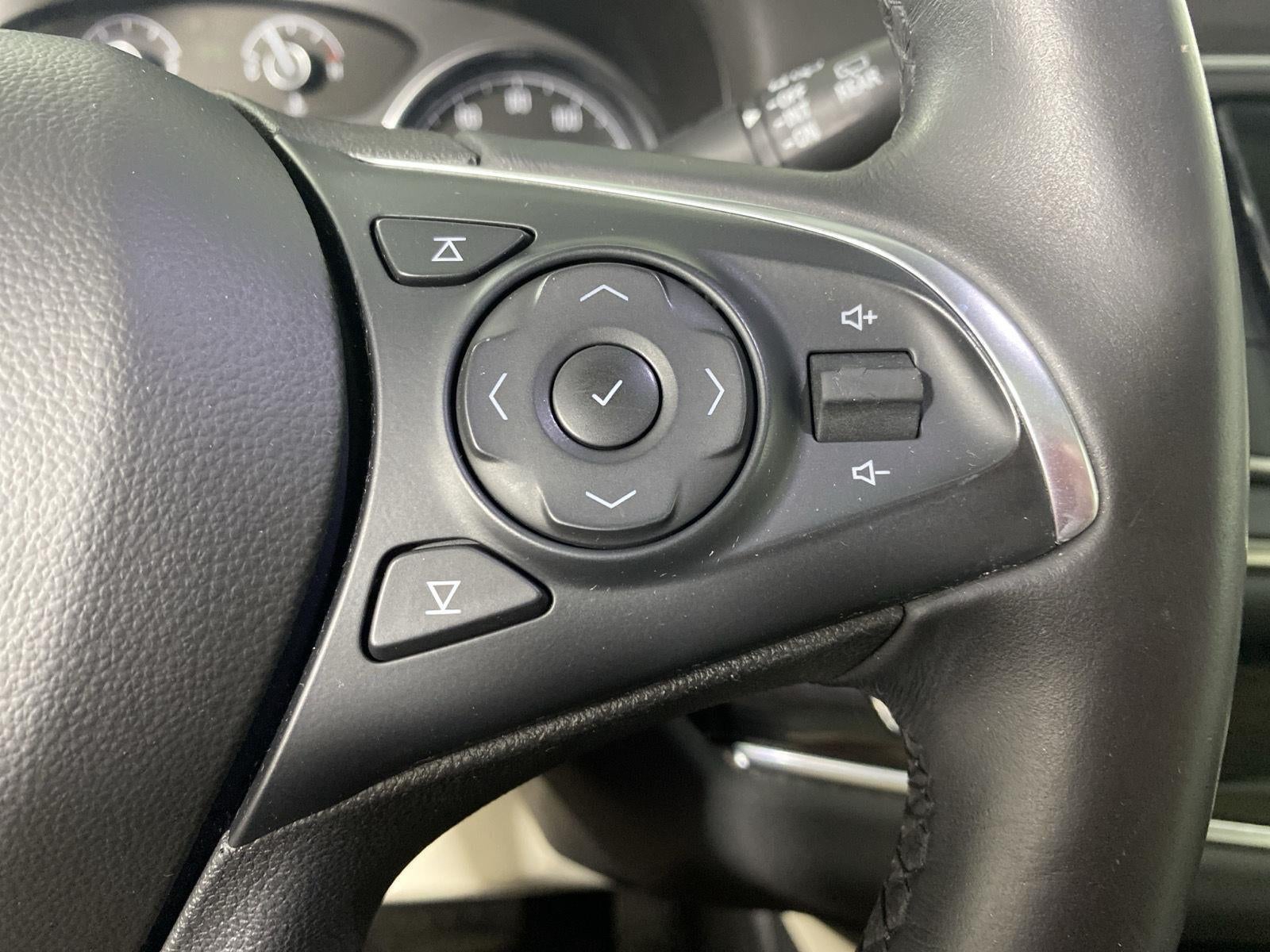 2018 Buick Enclave Essence