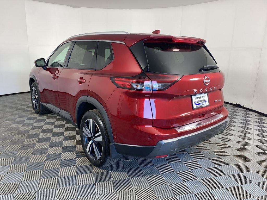 2024 Nissan Rogue SL