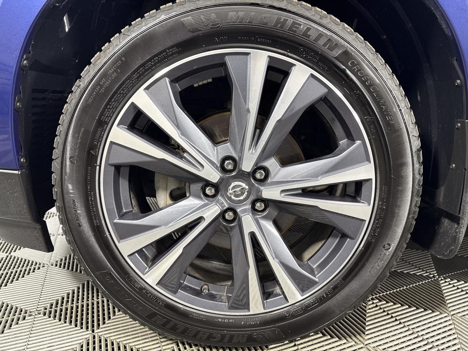 2019 Nissan Pathfinder Platinum