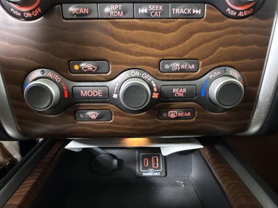 2019 Nissan Pathfinder Platinum