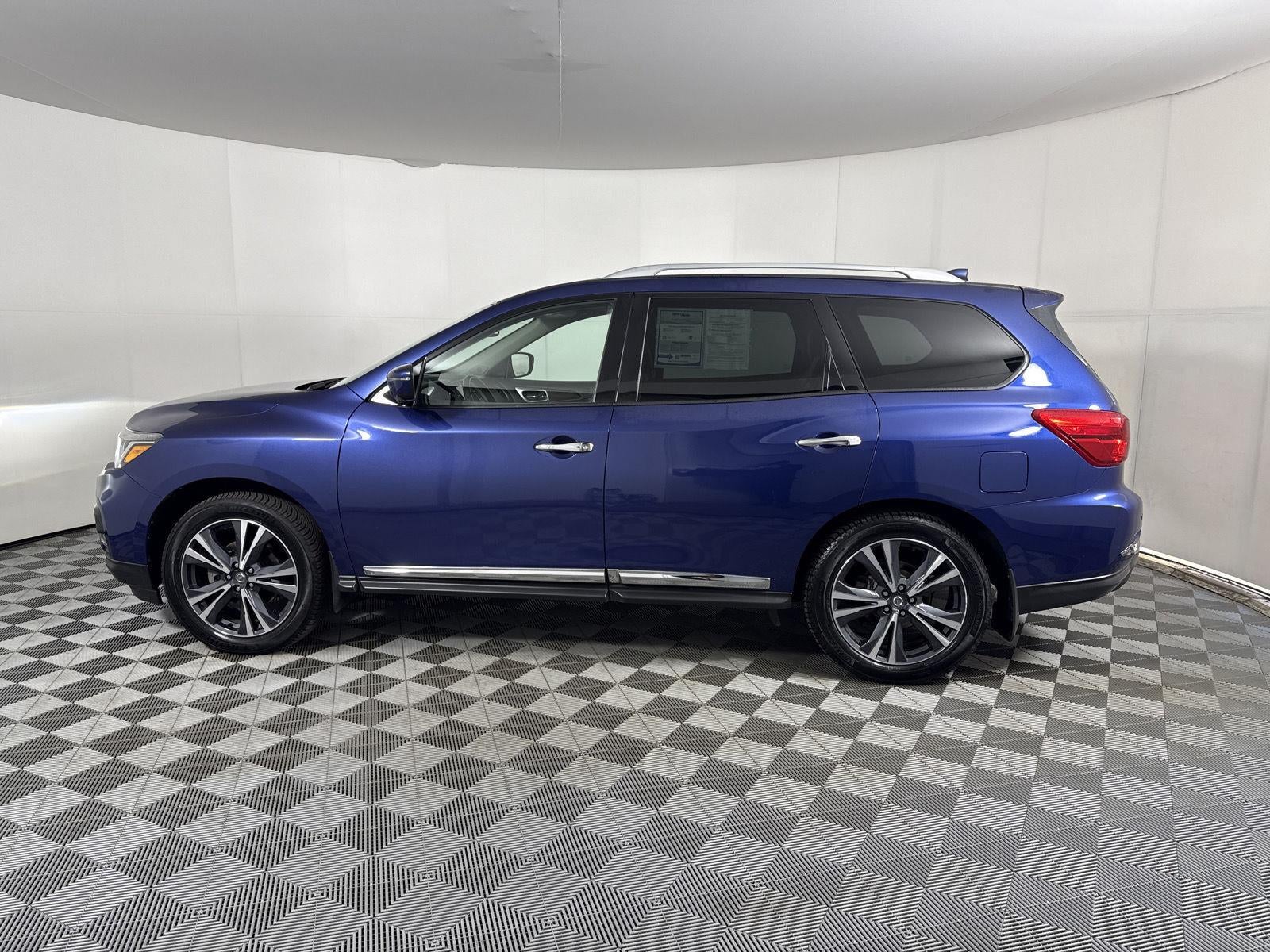 2019 Nissan Pathfinder Platinum