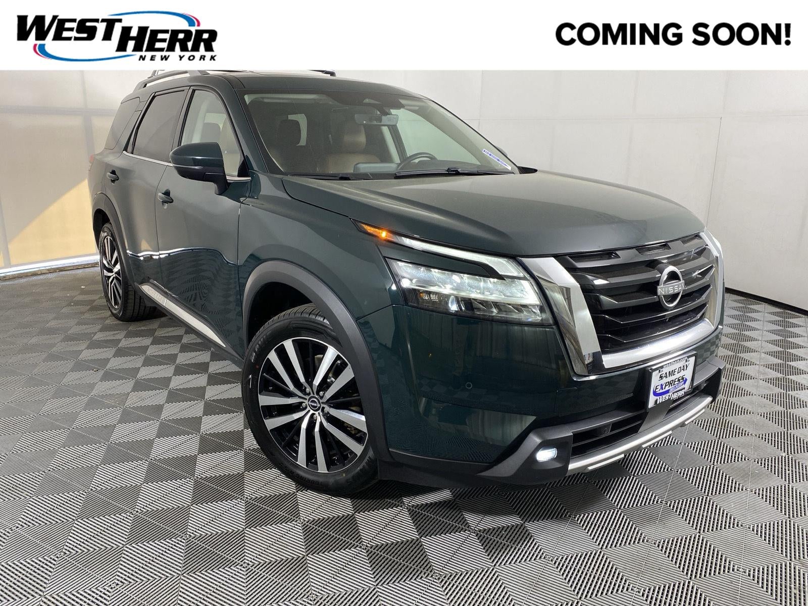 2023 Nissan Pathfinder Platinum