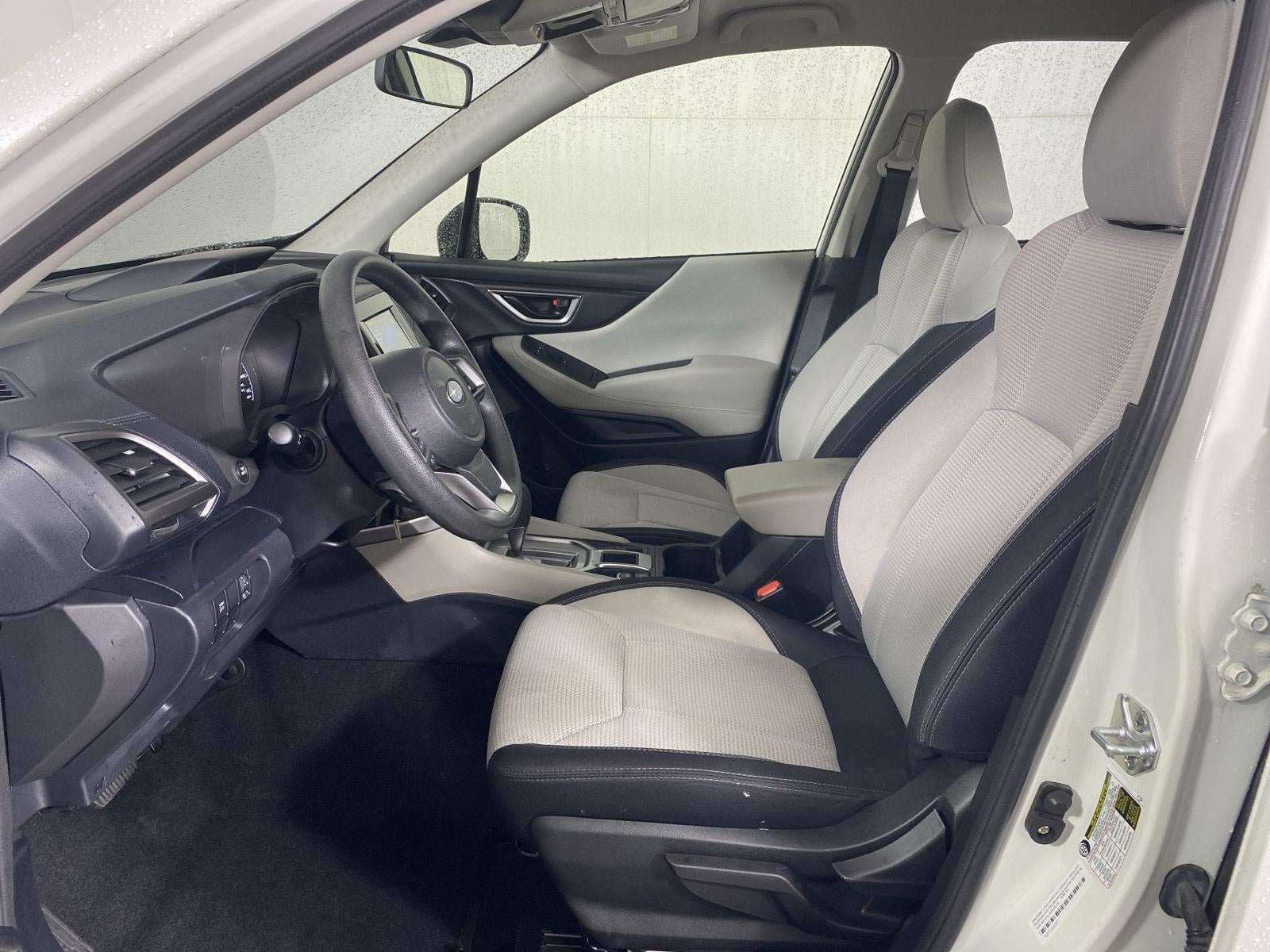 2023 Subaru Forester Base