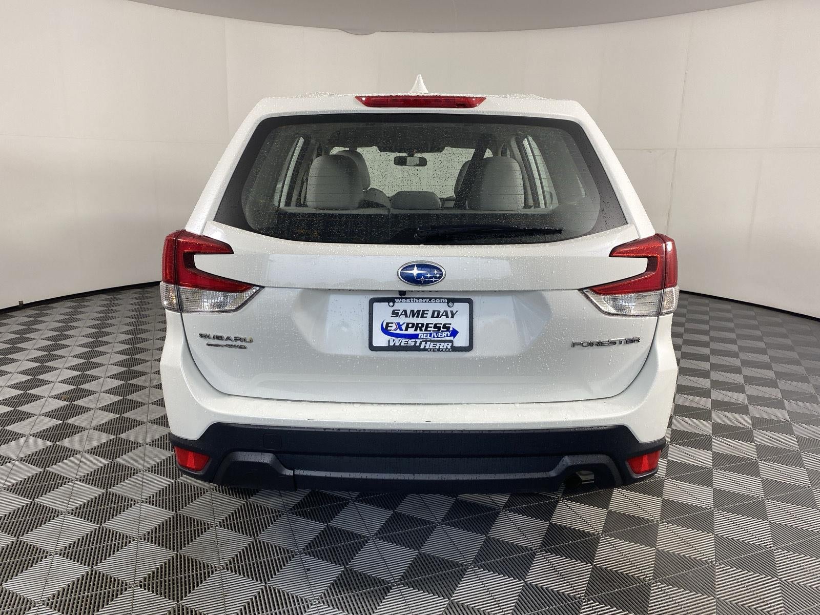 2023 Subaru Forester Base