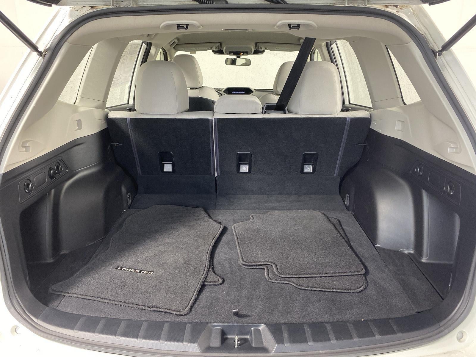 2023 Subaru Forester Base